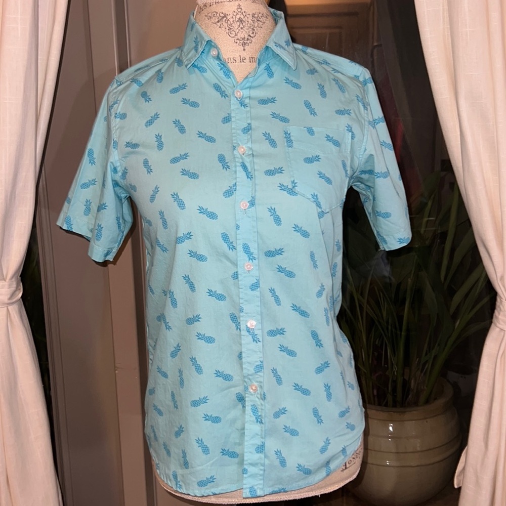 Sovereign Code turquoise blue pineapple shortsleeve button collar shirt M 10-12​